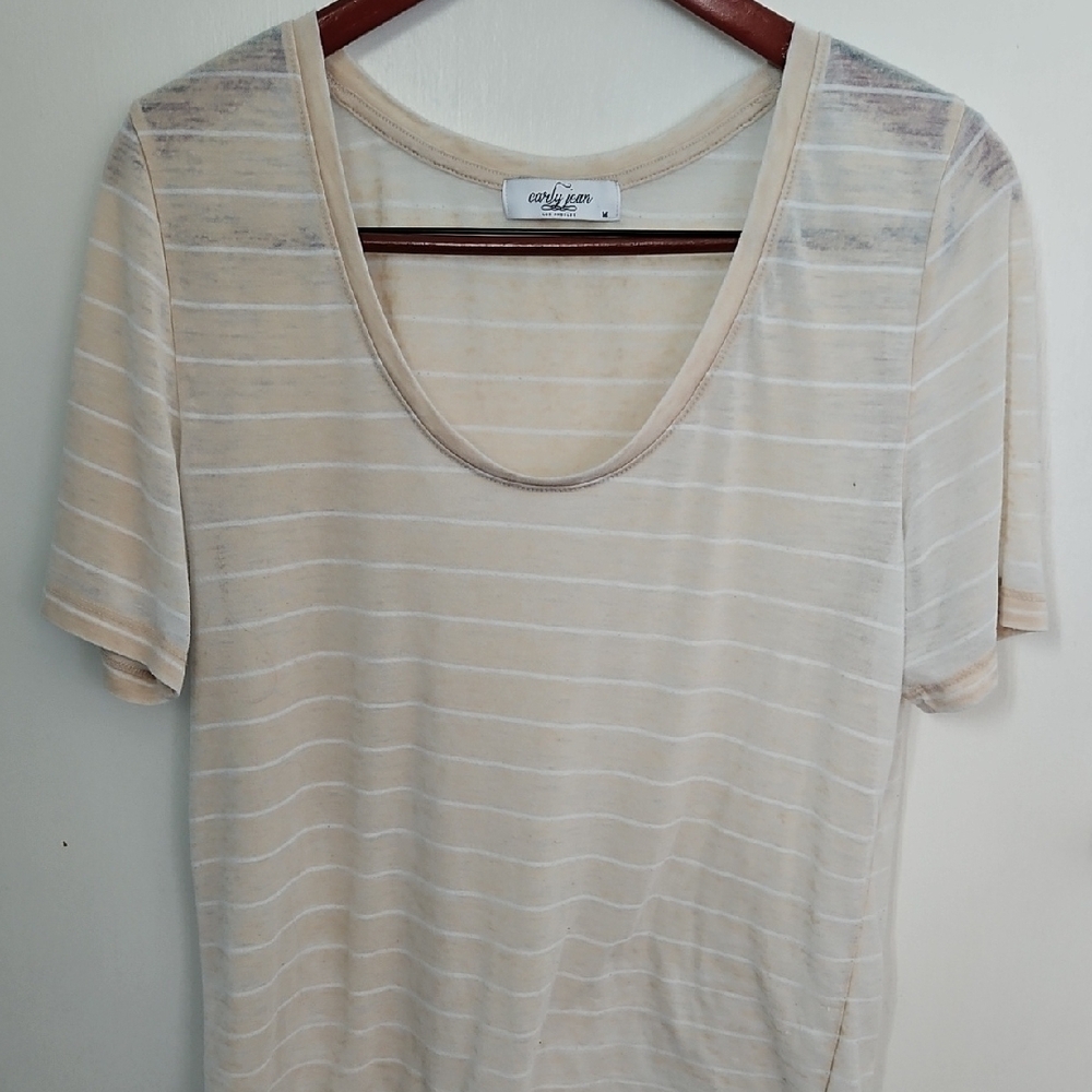 Carly Jean Los Angeles Fitted Ribbed Tan and White Tee